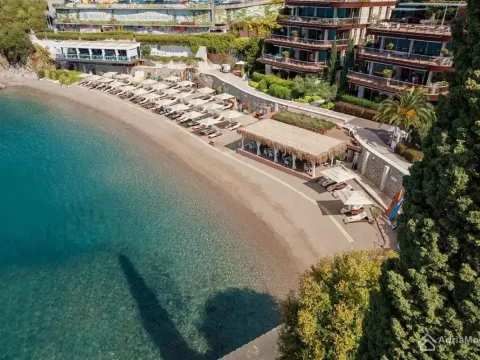 Prodaja, dvosoban stan, 125m², Centar, Budva - image 12