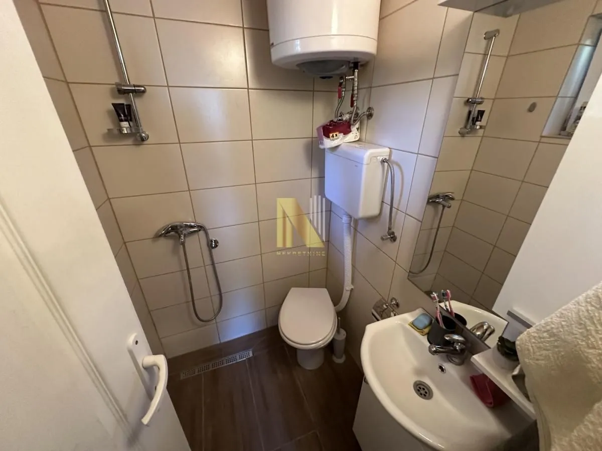 Prodaja, kuća, 92m², Sremska Kamenica, Petrovaradin