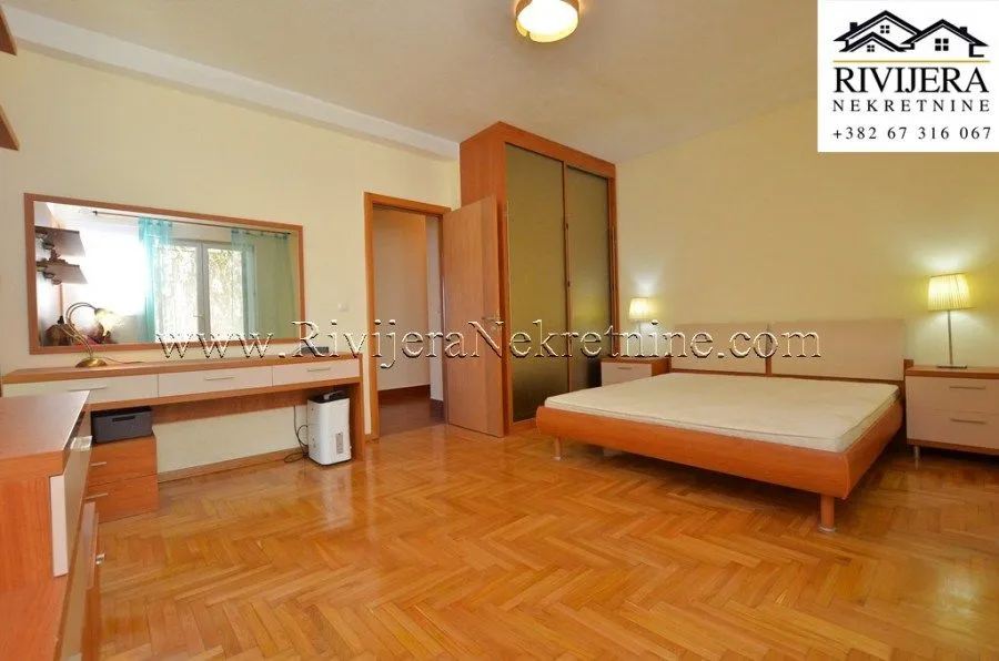 Sale, two bedroom apartment, 229m², Savina, Herceg Novi