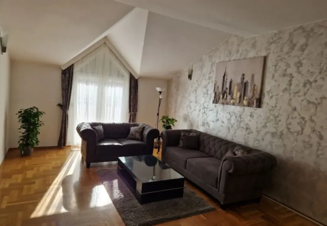 Izdavanje, dvosoban stan, 115m², Tološi, Podgorica