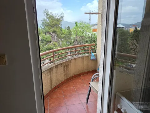 Rent, one bedroom apartment, 52m², Zagorič, Podgorica - image 17