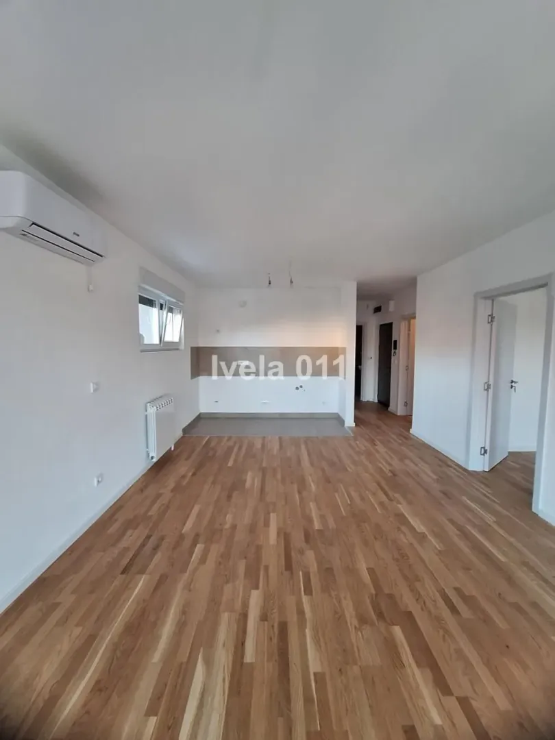 Prodaja, trosoban stan, 64m², Zvezdara Sve Podlokacije, Beograd