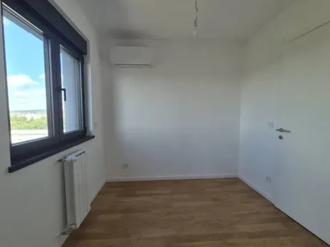 Prodaja, trosoban stan, 71m², Hala Pionir, Palilula Sve Podlokacije - image 9