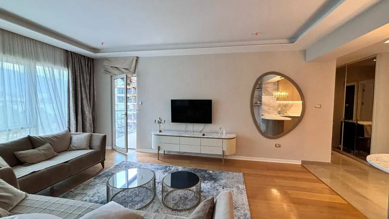 Rent, two bedroom apartment, 87m², Centar, Budva
