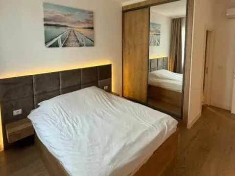 Izdavanje, trosoban stan, 78m², Beograd Na Vodi, Beograd - image 9