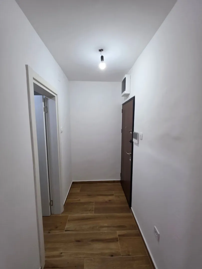 Sale, one bedroom apartment, 37m², Blok 5, Podgorica