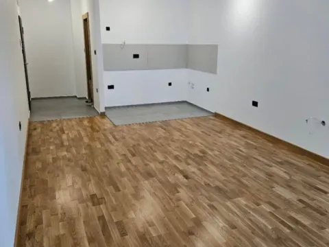 Sale, studio apartment, 32m², Centar, Cetinje - image 2