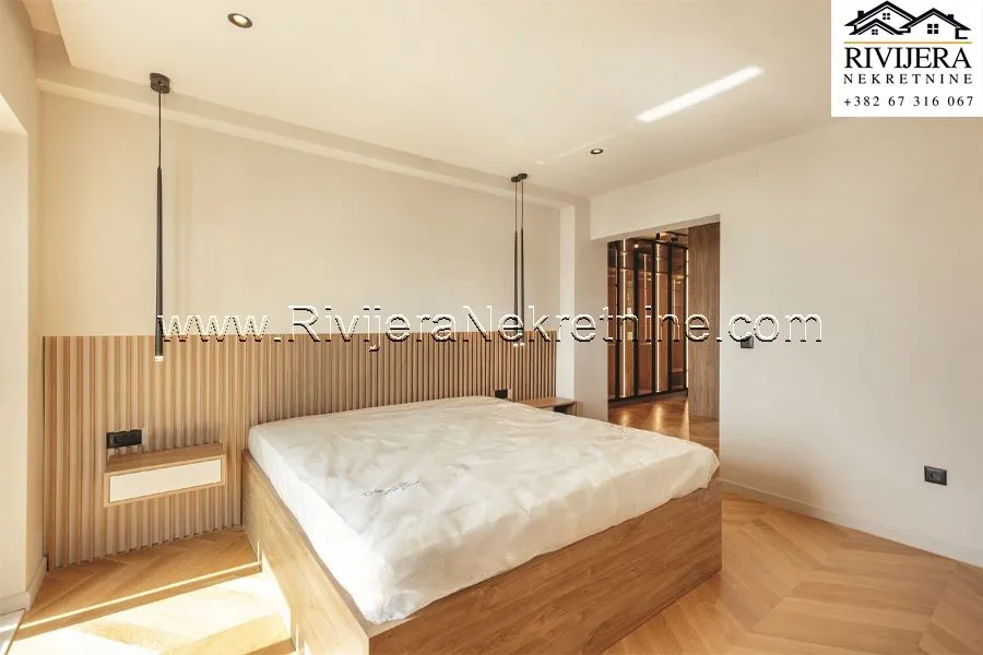 Prodaja, trosoban stan, 152m², Savina, Herceg Novi