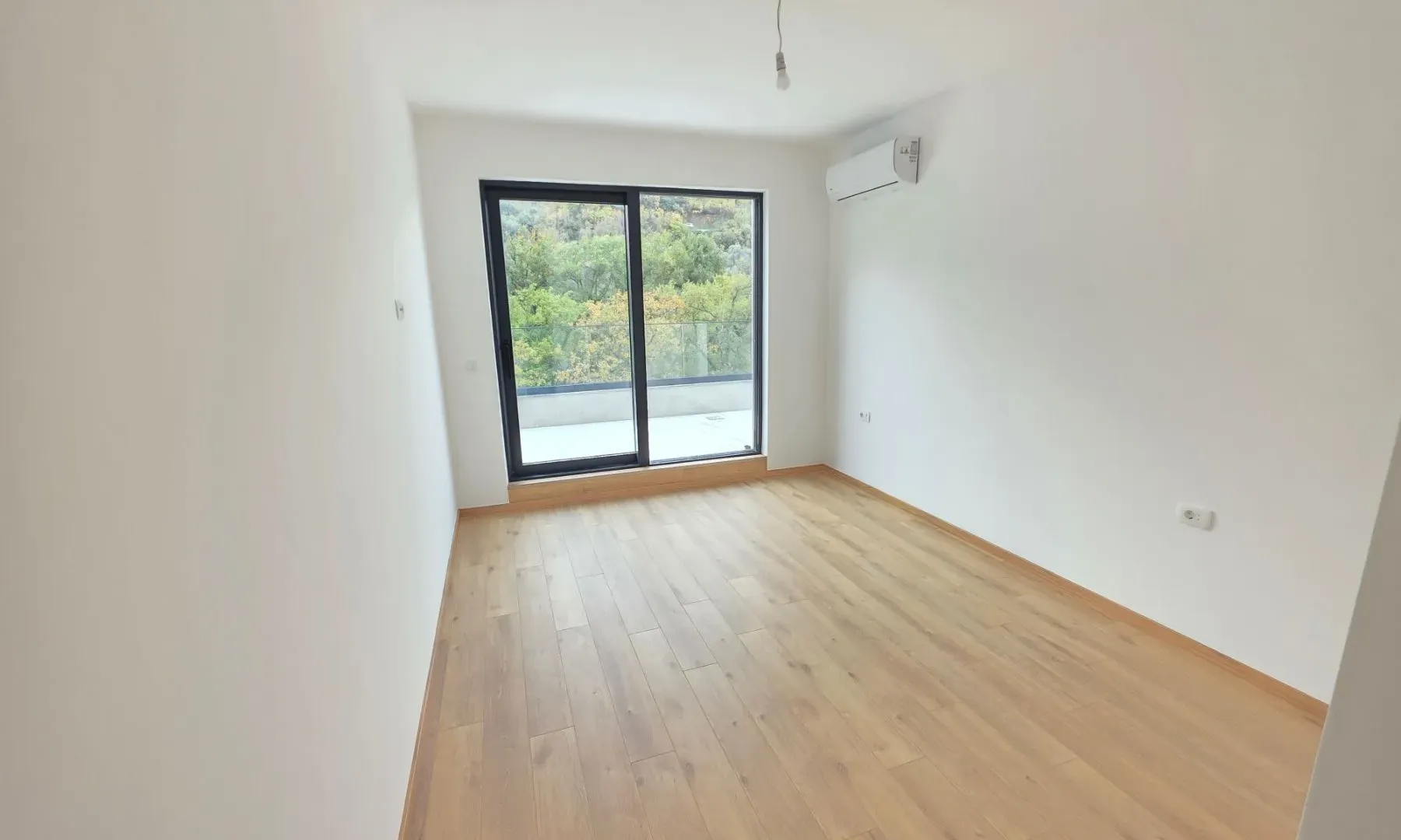 Prodaja, dvosoban stan, 162m², Kamenovo, Budva