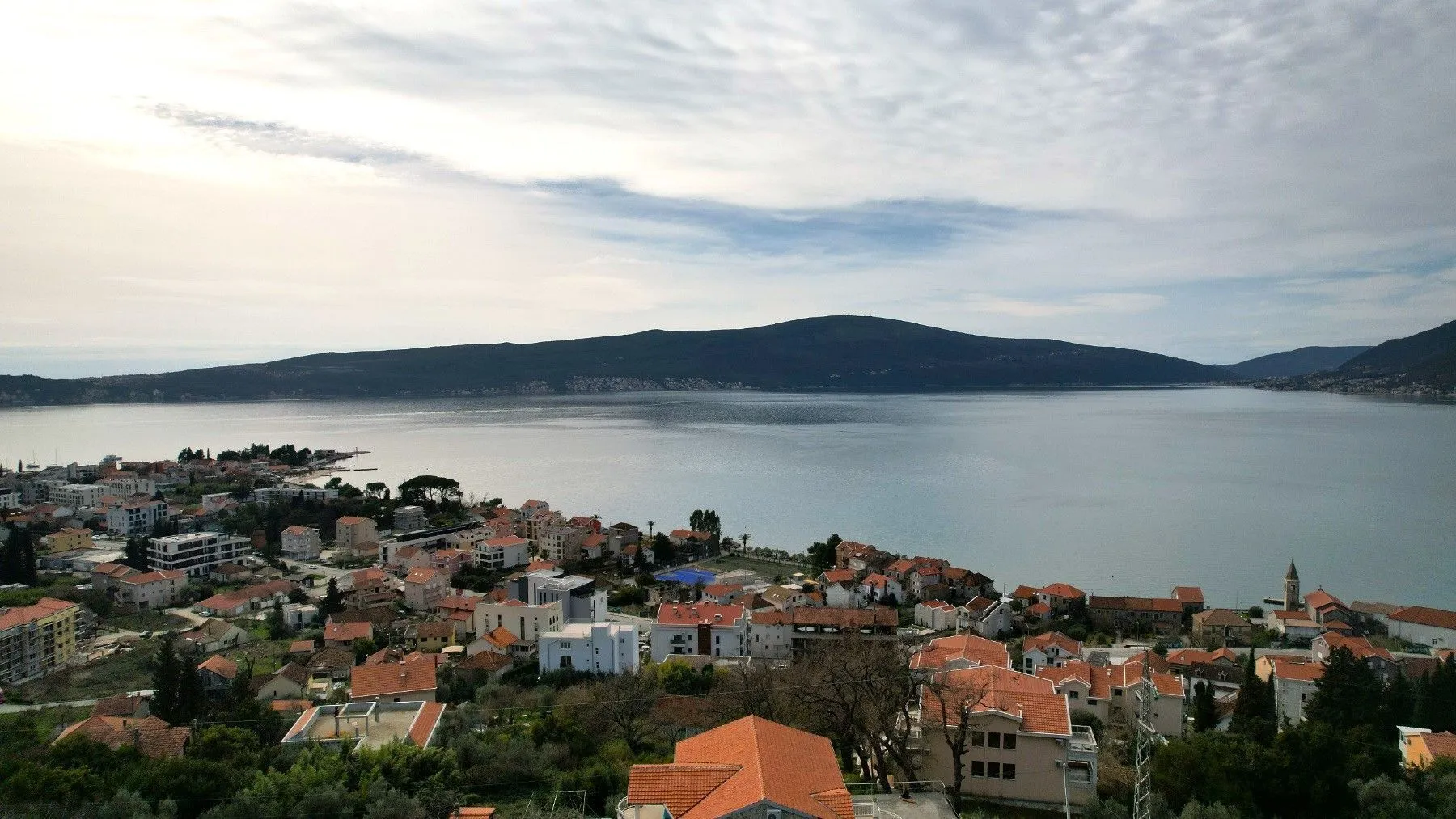 Prodaja, plac, 1800m², Tivat, Crna Gora
