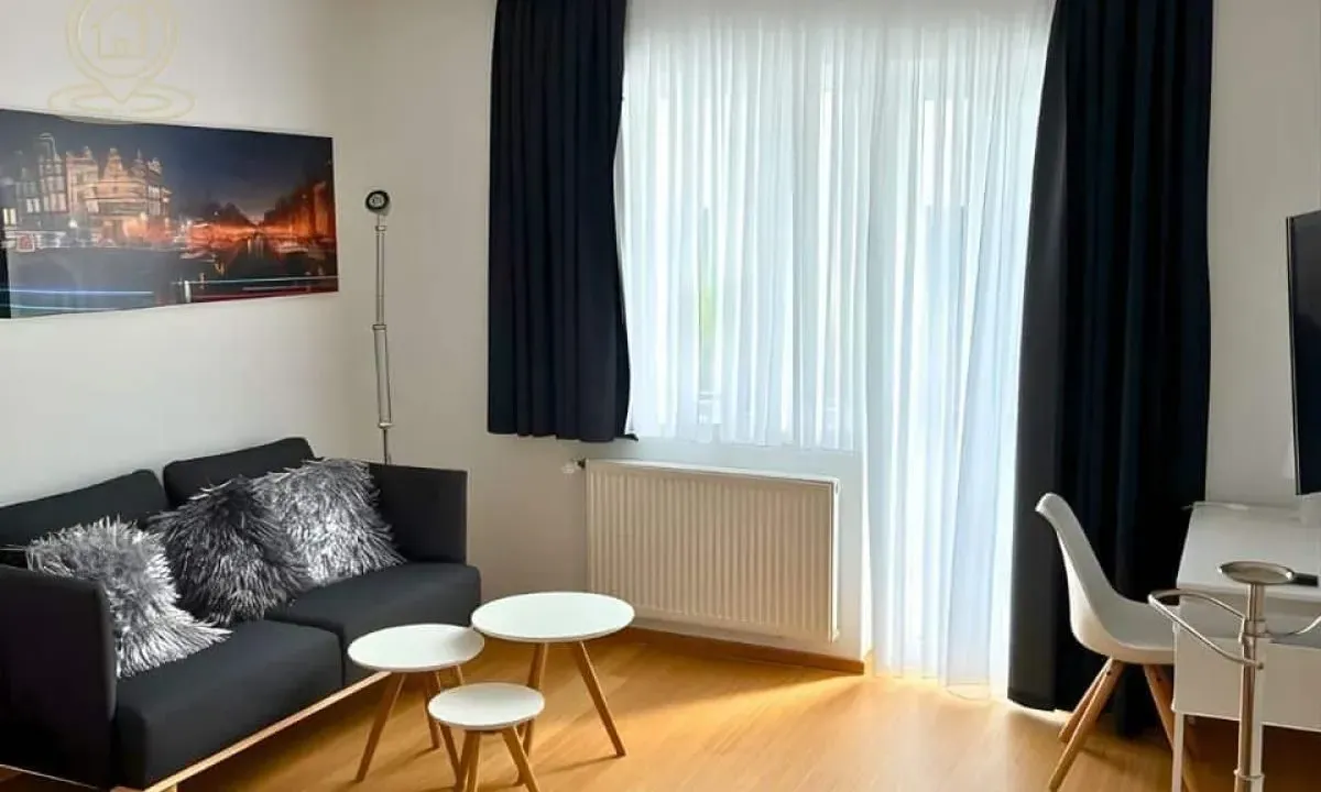 Izdavanje, jednosoban stan, 32m², Adamovićevo Naselje, Novi Sad Sve Podlokacije