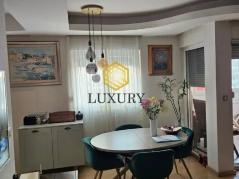 Sale, apartment, 72m², City Kvart, Podgorica - image 2