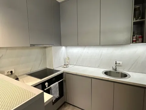 Rent, one bedroom apartment, 44m², Blok 9, Podgorica - image 6