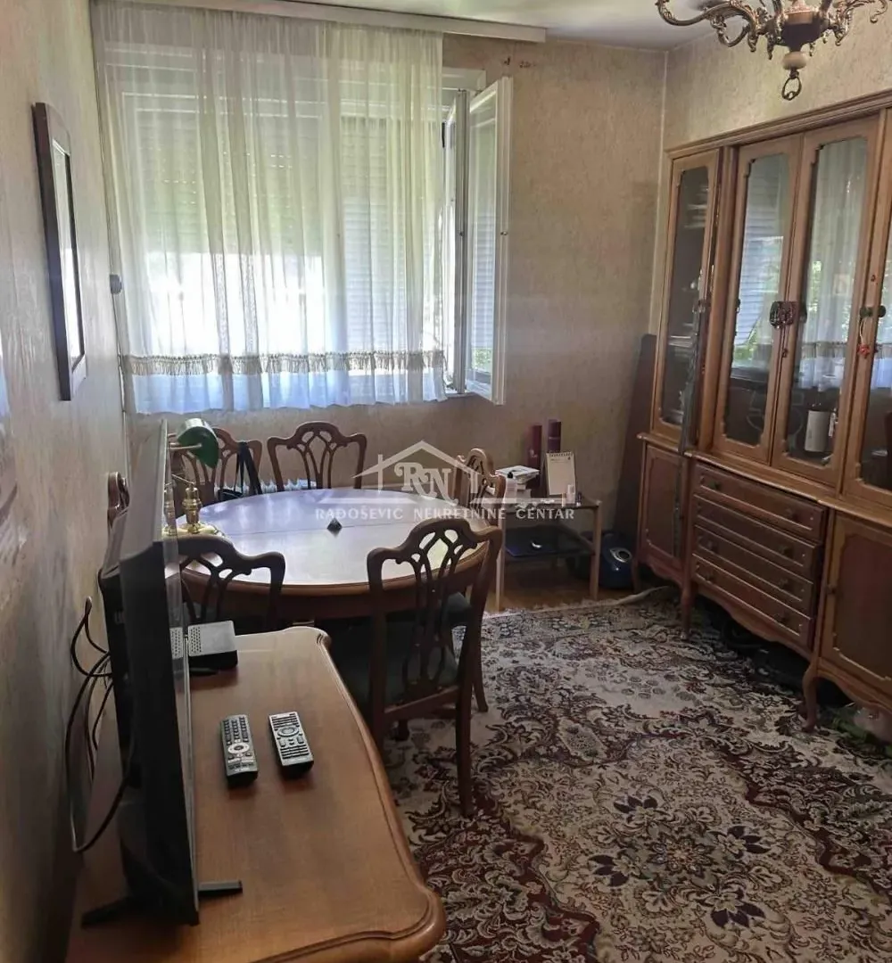 Prodaja, dvosoban stan, 49m², Karaburma, Palilula Sve Podlokacije
