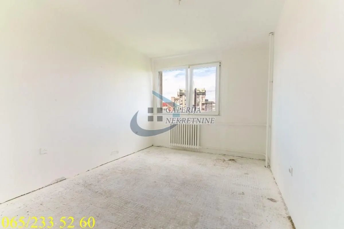 Prodaja, trosoban stan, 77m², Banjica, Voždovac Sve Podlokacije