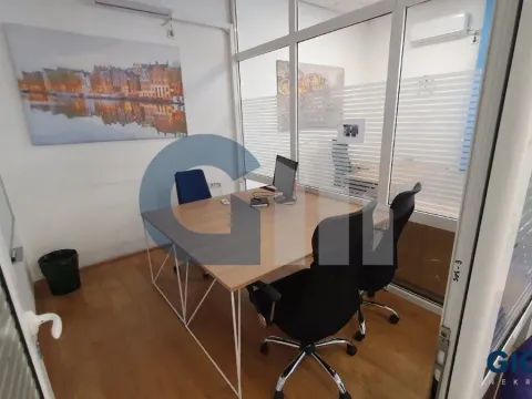 Izdavanje, poslovni prostor, 252m², Stari Grad, Beograd - image 10