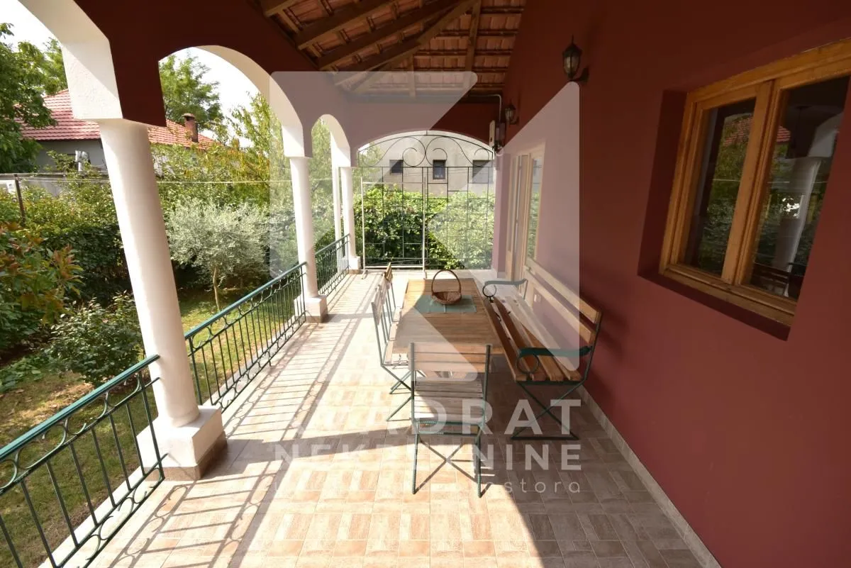 Rent, house, 200m², Dalmatinska ulica, Podgorica