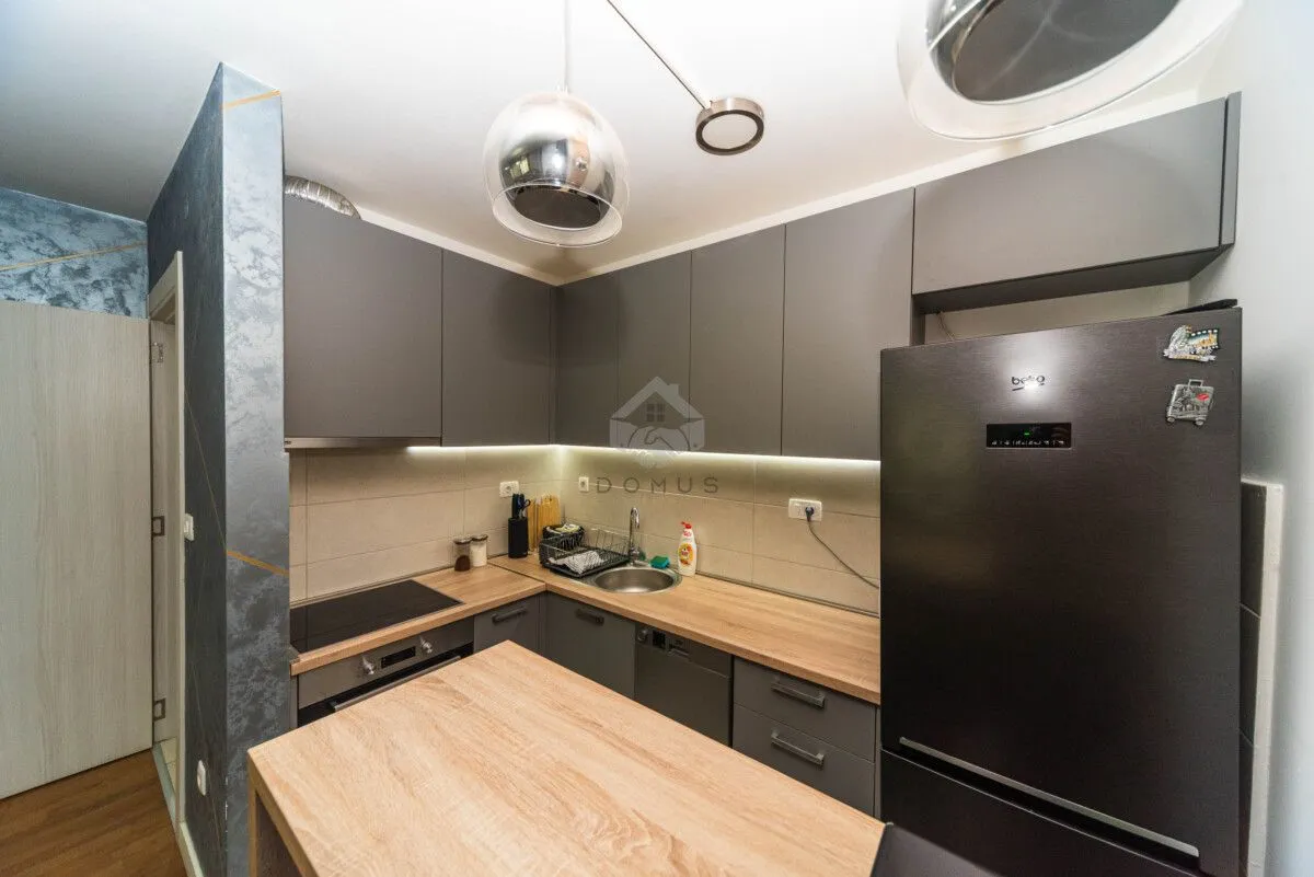Prodaja, jednosoban stan, 52m², Tološi, Podgorica