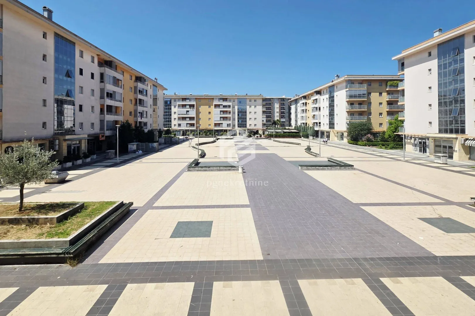 Prodaja, jednosoban stan, 51m², City Kvart, Podgorica