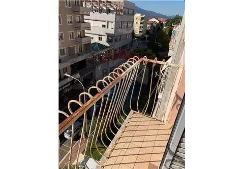 Sale, one bedroom apartment, 70m², Centar, Tivat - image 12