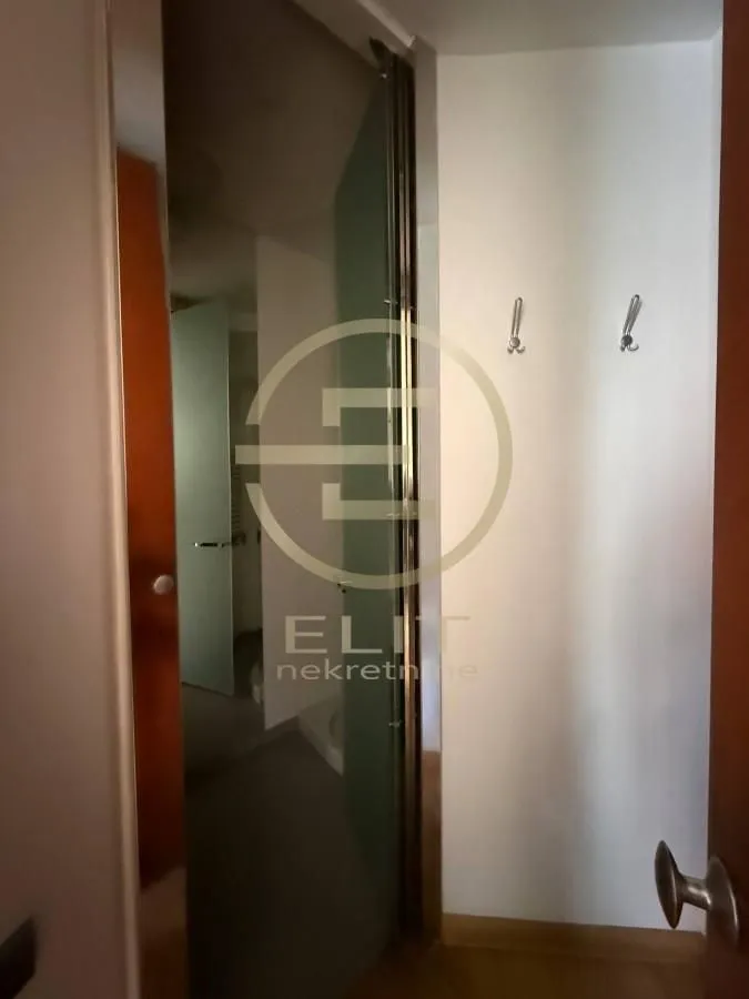 Rent, office space, 254m², Novi Sad Sve Podlokacije, Novi Sad
