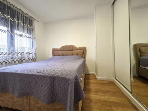 Rent, apartment, 60m², Blok 6, Podgorica - image 10