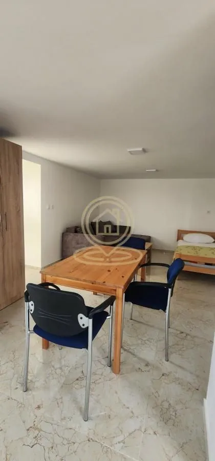Izdavanje, jednosoban stan, 39m², Petrovaradin, Novi Sad