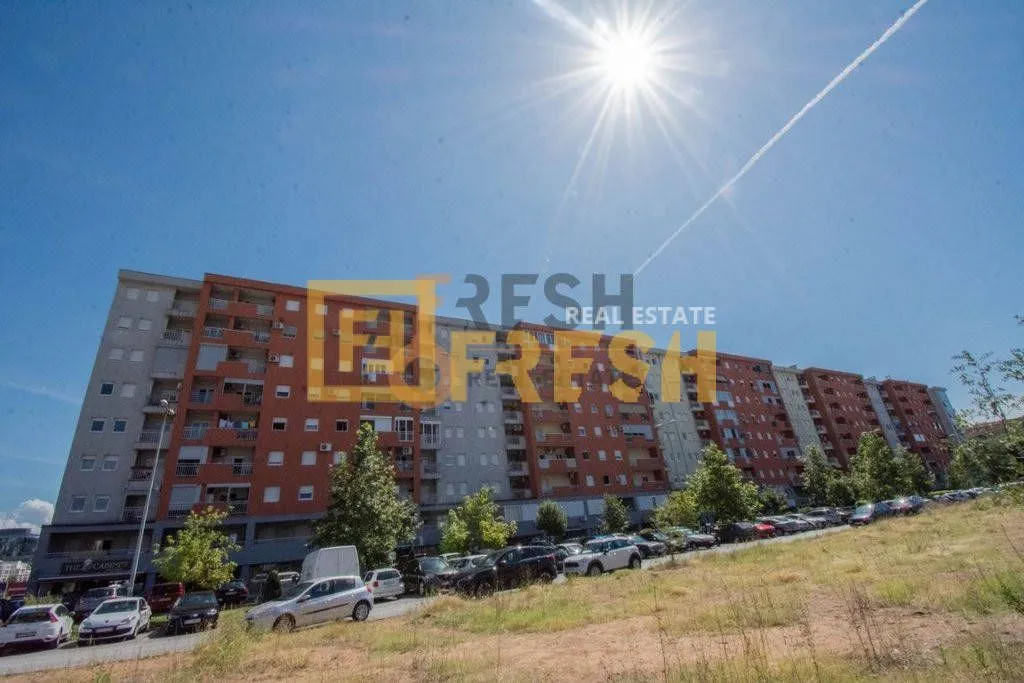 Izdavanje, trosoban stan, 93m², City Kvart, Podgorica