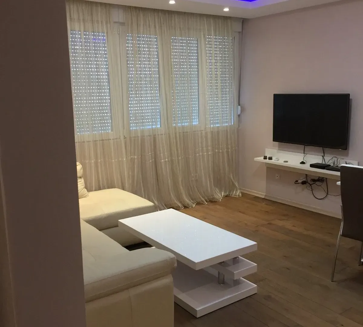 Izdavanje, jednosoban stan, 45m², Centar, Podgorica