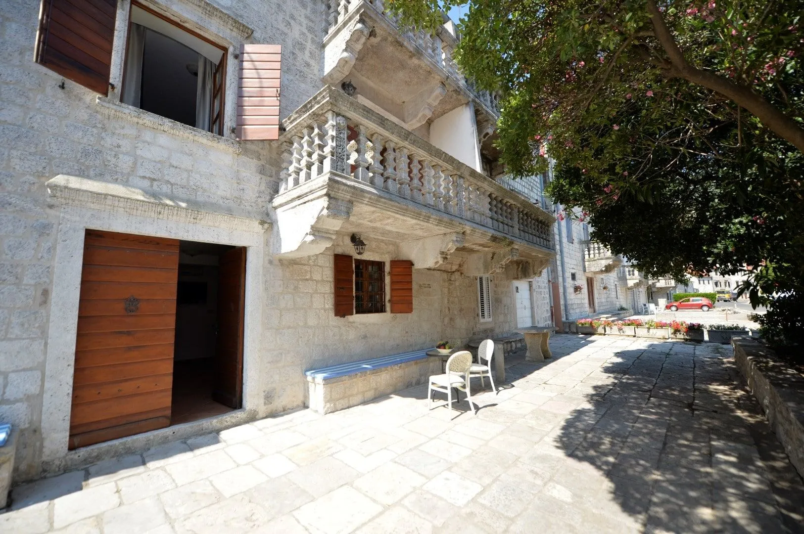 Prodaja, kuća, 251m², Prčanj, Kotor