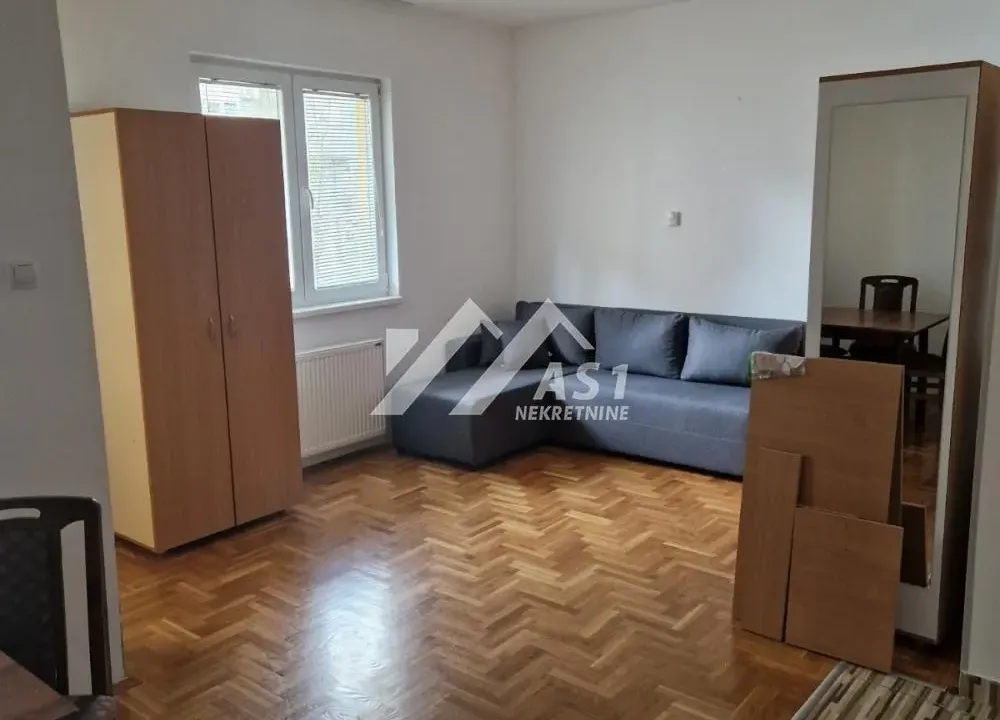 Izdavanje, stan, 30m², Novo naselje, Novi Sad