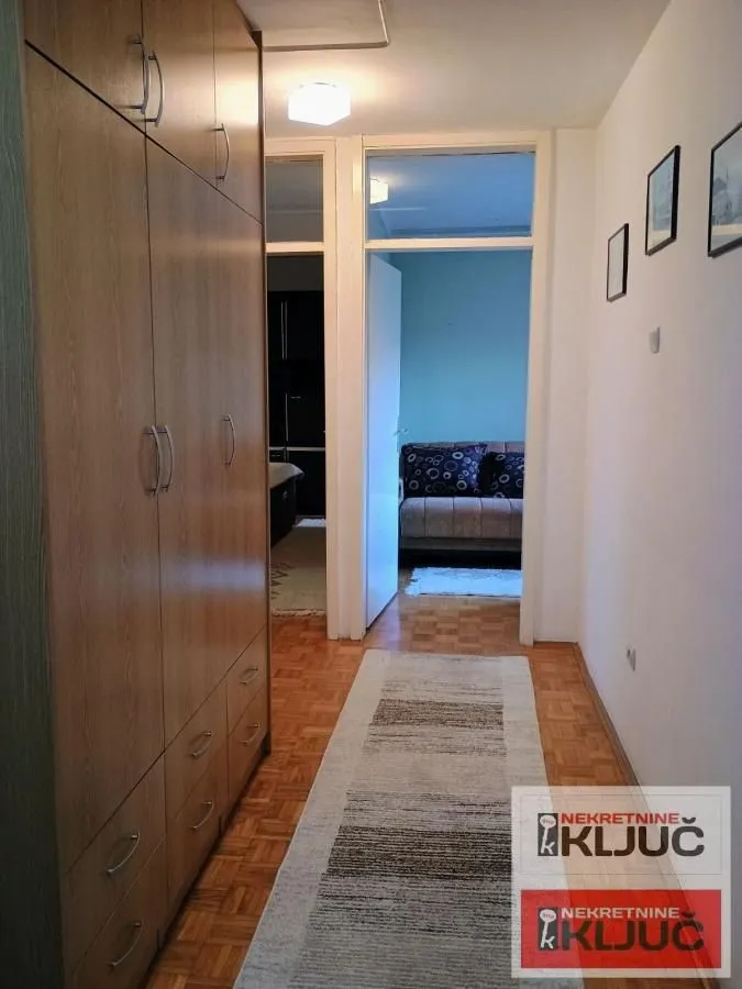 Izdavanje, trosoban stan, 70m², Novo naselje, Novi Sad