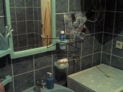 Prodaja, kuća, 200m², Veternik, Novi Sad Sve Podlokacije - image 3