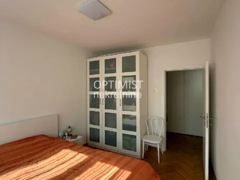 Rent, two bedroom apartment, 53m², Slavija, Vračar Sve Podlokacije - image 9