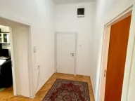 Izdavanje, dvosoban stan, 69m², Centar, Podgorica - image 10