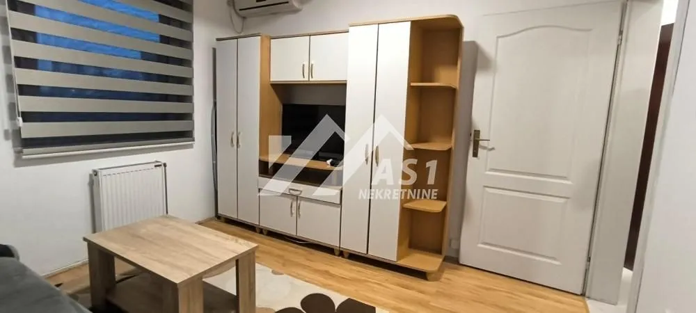 Izdavanje, jednosoban stan, 28m², Grbavica, Novi Sad Sve Podlokacije