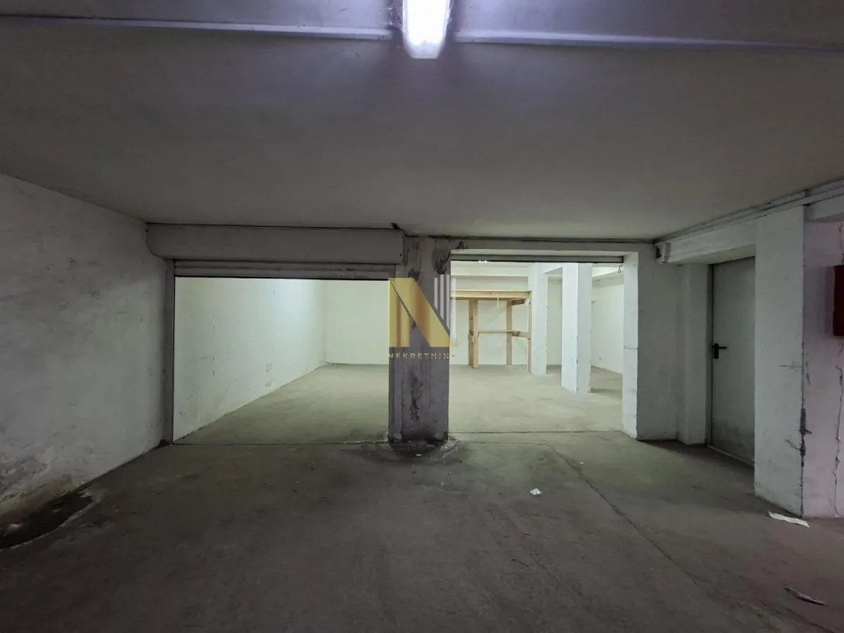 Rent, parking/garage, 16m², Grbavica, Novi Sad Sve Podlokacije