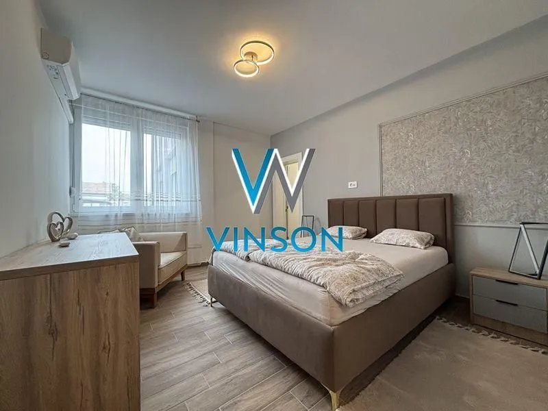 Izdavanje, dvosoban stan, 120m², Petrovaradin, Novi Sad