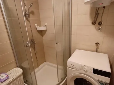 Rent, one bedroom apartment, 45m², City Kej, Podgorica - image 5