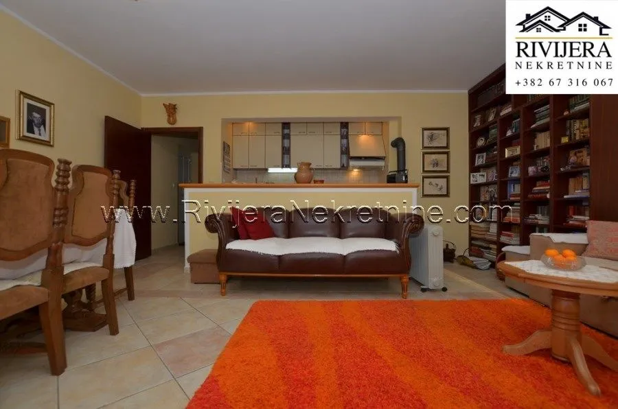 Prodaja, kuća, 330m², Igalo, Herceg Novi