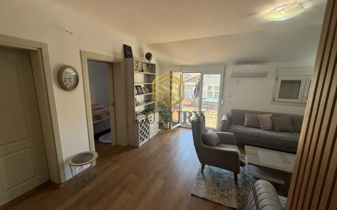 Prodaja, jednosoban stan, 44m², Momišići, Podgorica