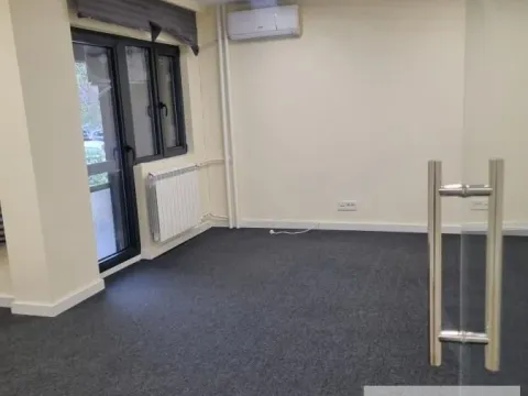 Rent, office space, 212m², Tašmajdan, Palilula Sve Podlokacije - image 7