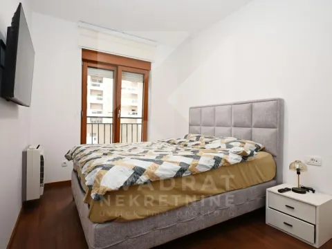 Rent, two bedroom apartment, 70m², Master Kvart, Podgorica - image 5