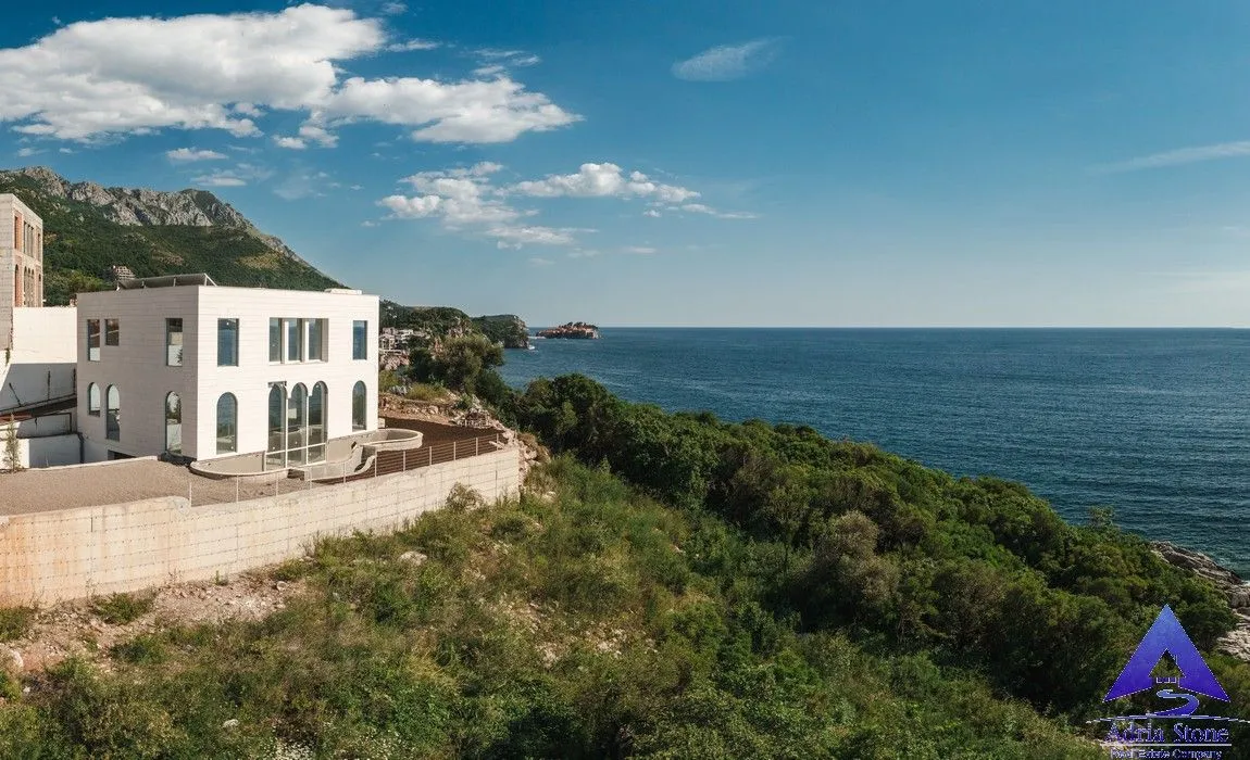 Sale, house, 350m², Kamenovo, Budva