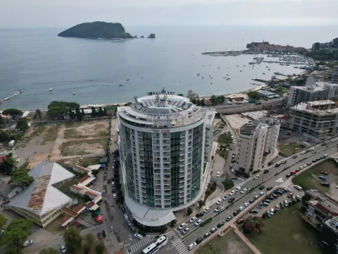 Prodaja, jednosoban stan, 64m², Budva, Crna Gora - image 2