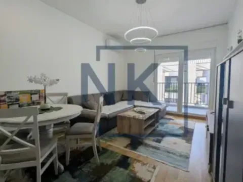 Izdavanje, dvosoban stan, 68m², Stara Varoš, Podgorica - image 4