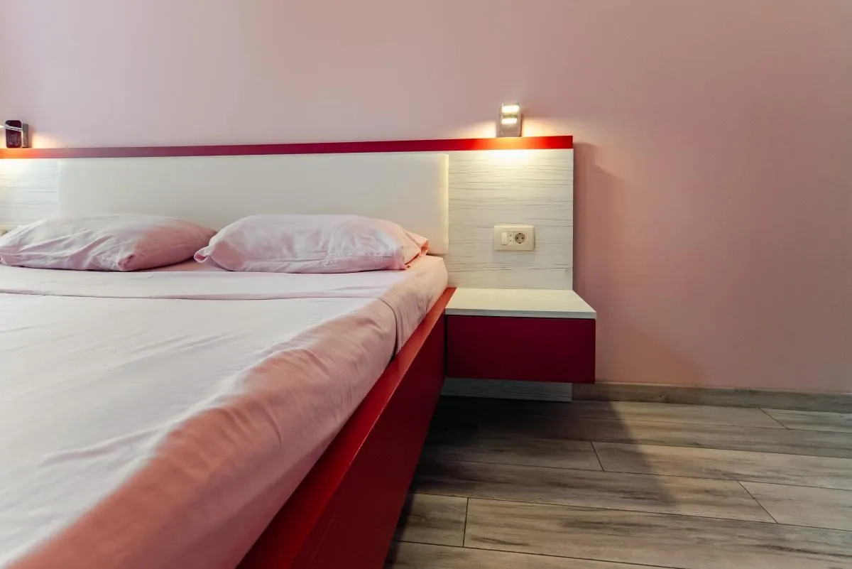 Sale, three bedroom apartment, 257m², Bečići, Budva