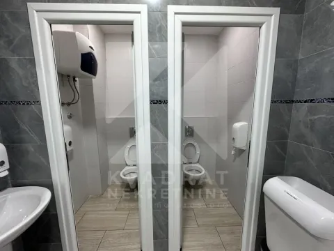 Izdavanje, poslovni prostor, 362m², Ljubović, Podgorica - image 36
