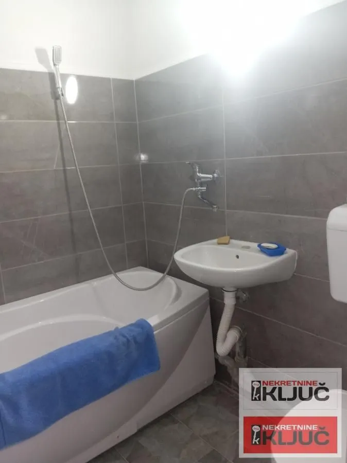 Prodaja, trosoban stan, 78m², Liman 3, Novi Sad Sve Podlokacije