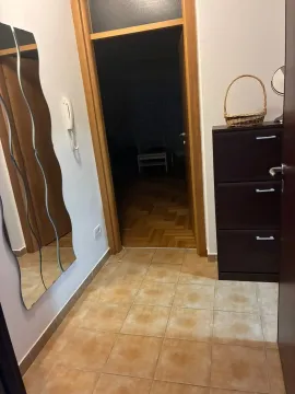 Rent, one bedroom apartment, 45m², Budva, Crna Gora - image 10